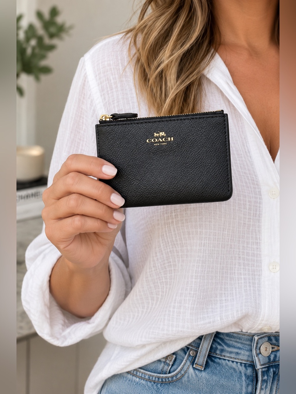 Coach Black Leather Zip Coin Purse Card Case Mini Wallet Gold Hardware